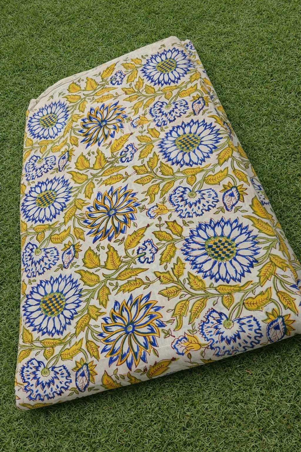 COTTON HAND BLOCK YELLOW FLOWER PRINTED FABRICS ,SOLD BY THE METER. - Image 5